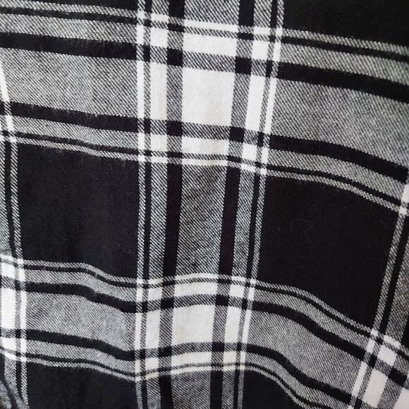 URBAN Heritage long sleeve top - Picture 2 of 8